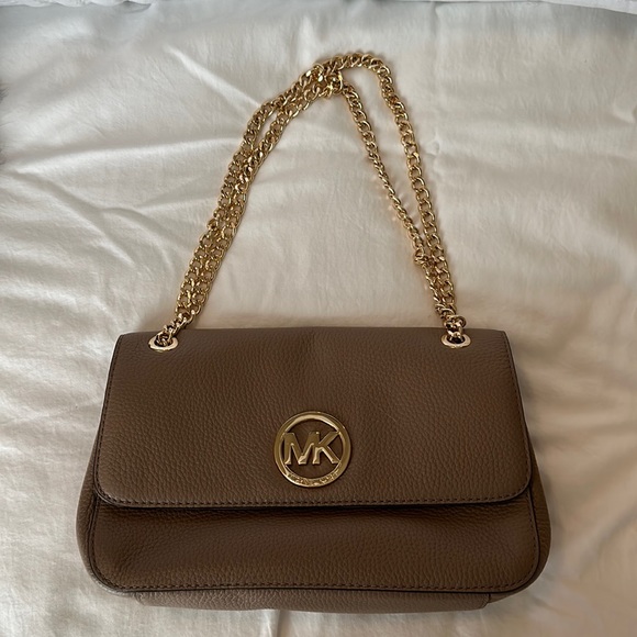 Michael kors cross body tan - Picture 1 of 13